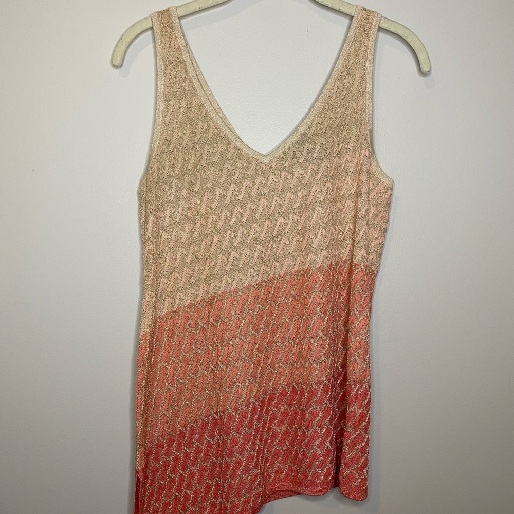 White House Black Market Peach and Coral Tank Top
